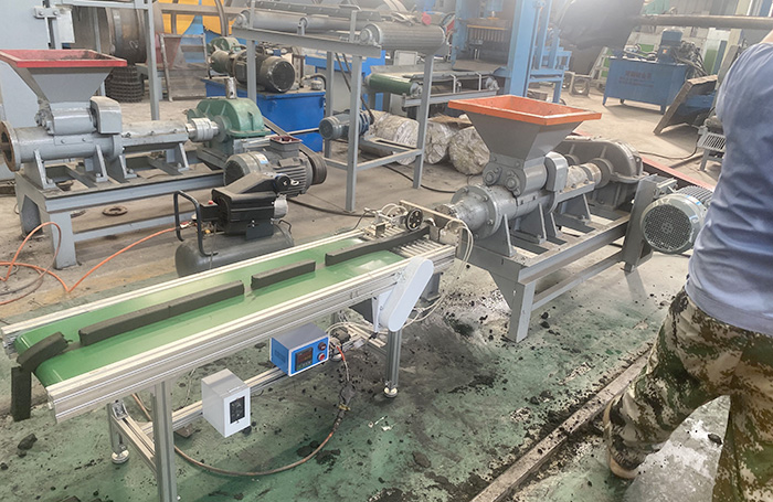 charcoal extruder machine works in factory