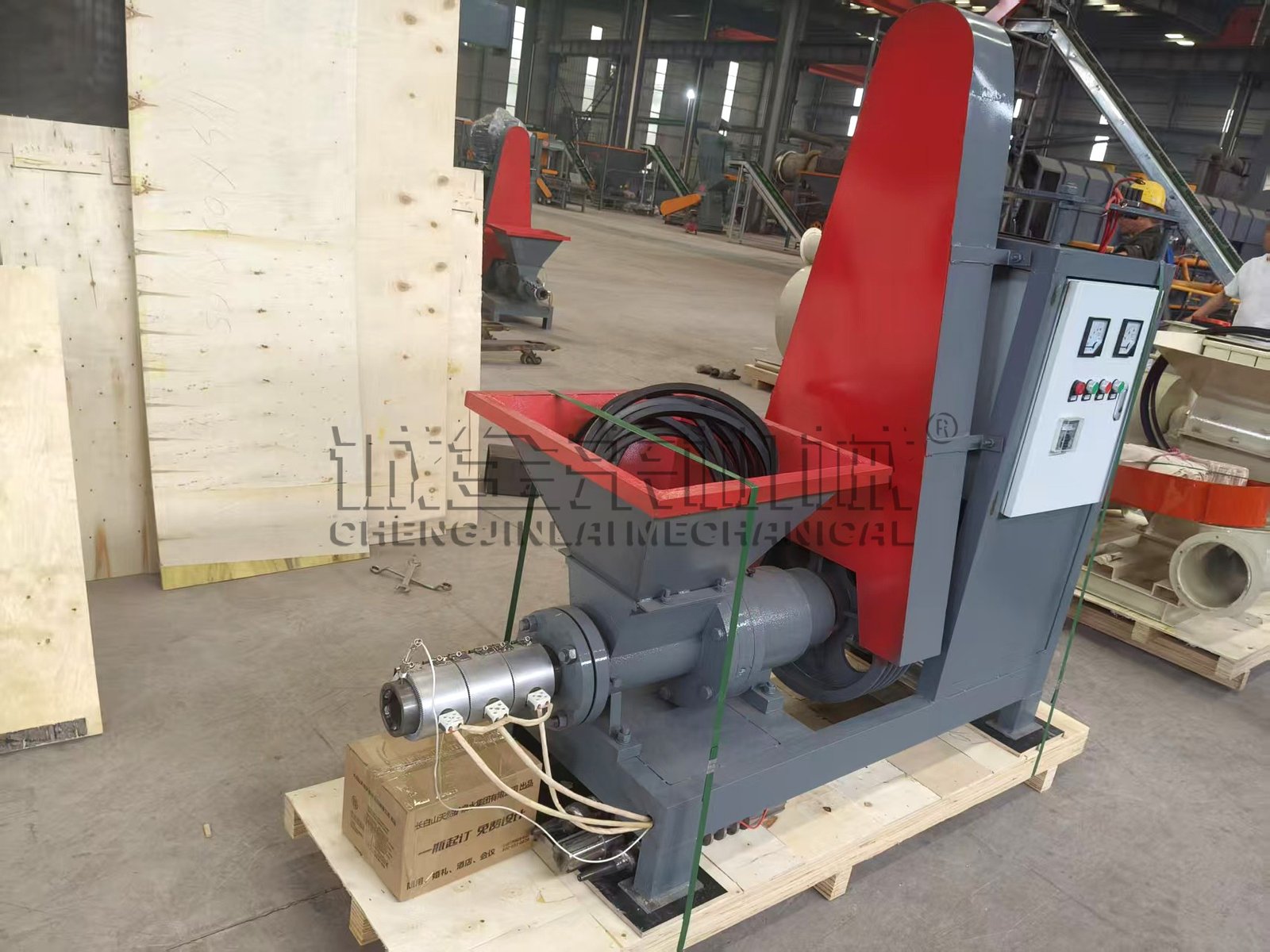 Sawdust Extruder Machine